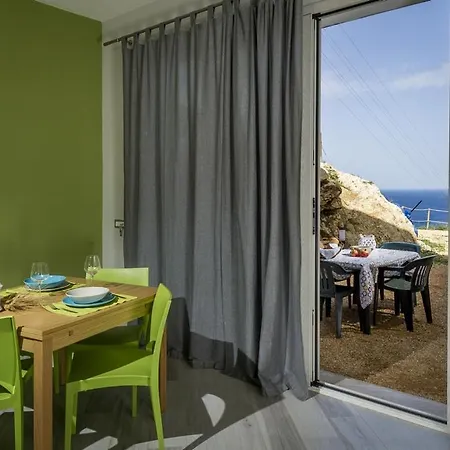 Rosaria Vicino La Riserva Dello Zingaro Hébergement de vacances *